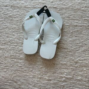 Havaianas White Flip Flops with Brazilian Flag Accent